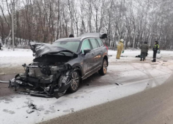 23-летняя девушка погибла в лобовом ДТП на воронежской трассе