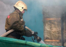 В Воронеже спасатели вывели из огня 11 человек