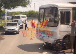 Опубликовано фото наезда маршрутки на пожилого велосипедиста в Воронеже