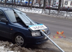 Платные парковки жестоко наказывают автомобили в центре Воронежа