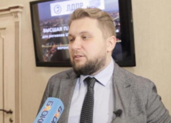 Платить родителям маленьких детей 100% зарплаты даже на больничном предложил госдумец из Воронежа 