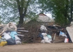 Великая мусорная стена выросла в Воронеже