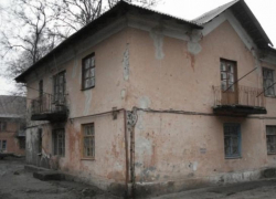 В мэрии Воронежа надеются за три года расселить 171 аварийный дом