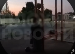 Труп женщины нашли подвешенным за шею на автобусной остановке в Лисках 