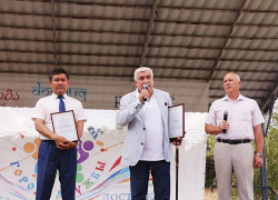 Воронежский губернатор наградил регионального лидера партии «Родина»