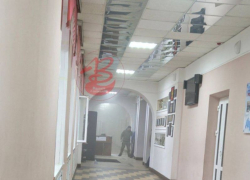 Короткое замыкание вызвало задымление в элитной гимназии Воронежа