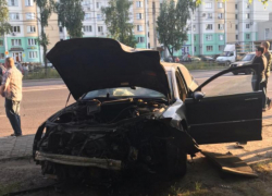 Полиция пока не нашла водителя Audi, снесшего пешеходов на 9 Января в Воронеже