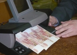 Воронежец расплачивался в магазинах фальшивыми деньгами