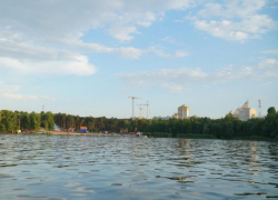Прокат моторок без кассового аппарата обернулся предупреждением воронежскому бизнесмену