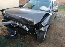 Последствия столкновения двух иномарок показали на воронежской трассе