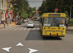 Надо ли вернуть бесплатные "народные" автобусы на улицы Воронежа