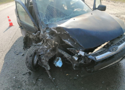 Последствия лобового ДТП с тремя пострадавшими показала на фото воронежская полиция