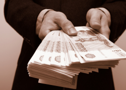 Воронежский бизнесмен взял на сотрудников своей фирмы кредиты на 40 млн рублей 