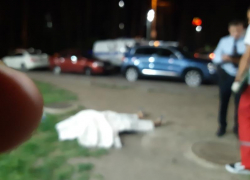 Труп женщины нашли у магазина в Воронеже