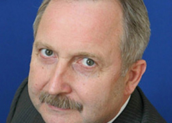 Спрыгивал ли глава секретариата Гордеева на «золотом парашюте» с вертолётного скандала