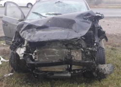 Момент смертельного столкновения  Datsun и Hyundai сняли на воронежской трассе 