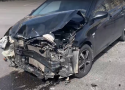 Опубликовано видео ДТП двух Hyundai в Воронеже