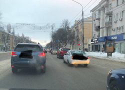 «Где логика?»: работа светофоров удивила водителей в центре Воронежа