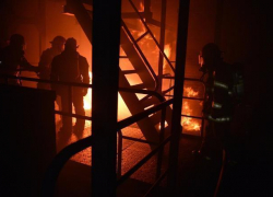 При пожаре в Северном районе Воронежа сильно пострадали трое