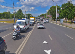 13-летний школьник попал под колеса легковушки в Воронеже 