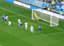 Блестящий сейв голкипера воронежского "Факела" признали лучшим 