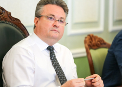 Мэр Кстенин рассмотрел "личную компетенцию" чиновницы Смирновой