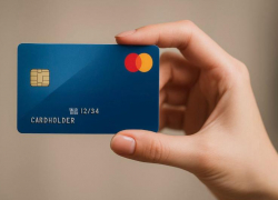 Челябинский дроппер вернула деньги жертве мошенников из Воронежской области