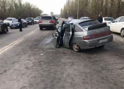 32-летний мужчина умер в больнице после жесткого ДТП в Воронеже