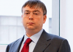 Владимир Логинов пишет кляузы на неуправляемых подчиненных из Минприроды