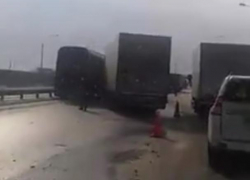 Жесткое ДТП с рейсовым автобусом на воронежской трассе сняли на видео