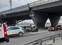 Опубликовано видео ДТП под Чернавским мостом в Воронеже 