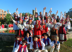 Греки по достоинству оценили воронежский фольклорный ансамбль «Радовесь»