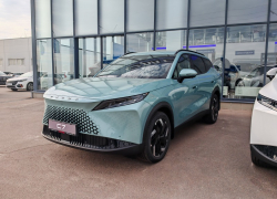 На российский рынок вышел кроссовер OMODA C7. Чем он удивил первых покупателей?