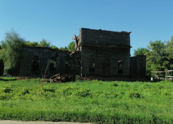 В Воронежской области рухнул купол старинной деревянной церкви