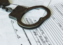 Угнавшего под градусом автомобиль подростка задержали в Воронежской области