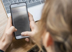 В Воронеже экс-сотрудница сотовой компании шантажировала подруг их тайнами 