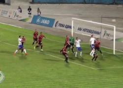 Штанга и перекладина привели к поражению "Факела" от "Химок" в Воронеже 