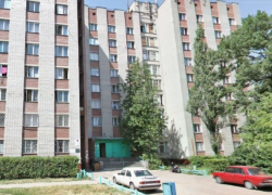 Тело студента нашли под окнами общежития в Воронеже