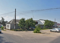 13-летнюю школьницу сбила иномарка на переходе в Воронеже