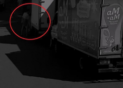 Сумбурная кража телефона из "Газели" попала на видео в Воронеже