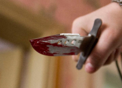 Мужчина порезал ножом случайных прохожих в Юго-западном районе Воронежа 