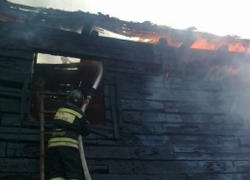 Во время пожара в доме под Воронежем погибли 2-летний мальчик и его дедушка