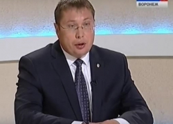 Стартовали дебаты: ректор ВГУ не может поверить, что "Единую Россию" возглавляет Дмитрий Медведев