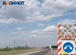 Водителя фуры порезали ножом за нарушение ПДД на трассе в Воронежской области