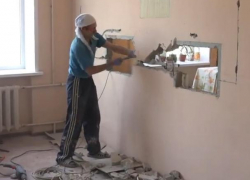 В Воронежской городской поликлинике №3 радикально решают проблему «низкого окошка»