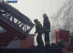 Обломок дрона ВСУ упал и повредил крышу частного дома и машину в Воронежской области