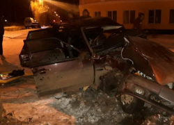 24-летний парень погиб в ночном ДТП возле студенческого общежития в Воронеже