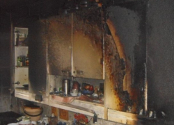 В Воронеже на пожаре женщина получила ожоги