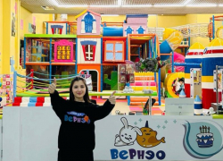 Детская площадка с нянями заработала в ТЦ "Град"