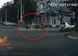 Момент наезда участкового на пешеходов попал на видео в Воронеже